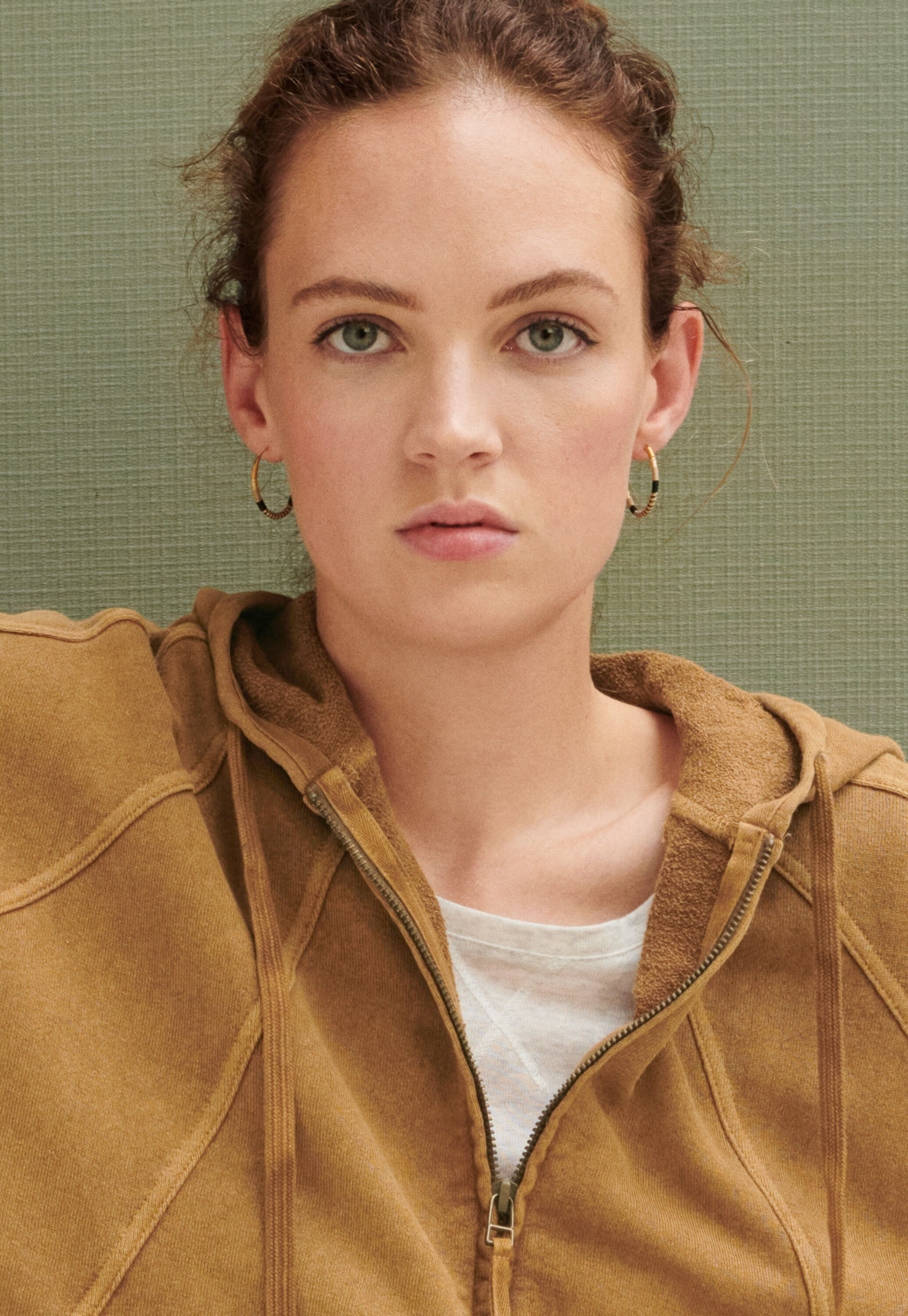 Thread hoop earrings