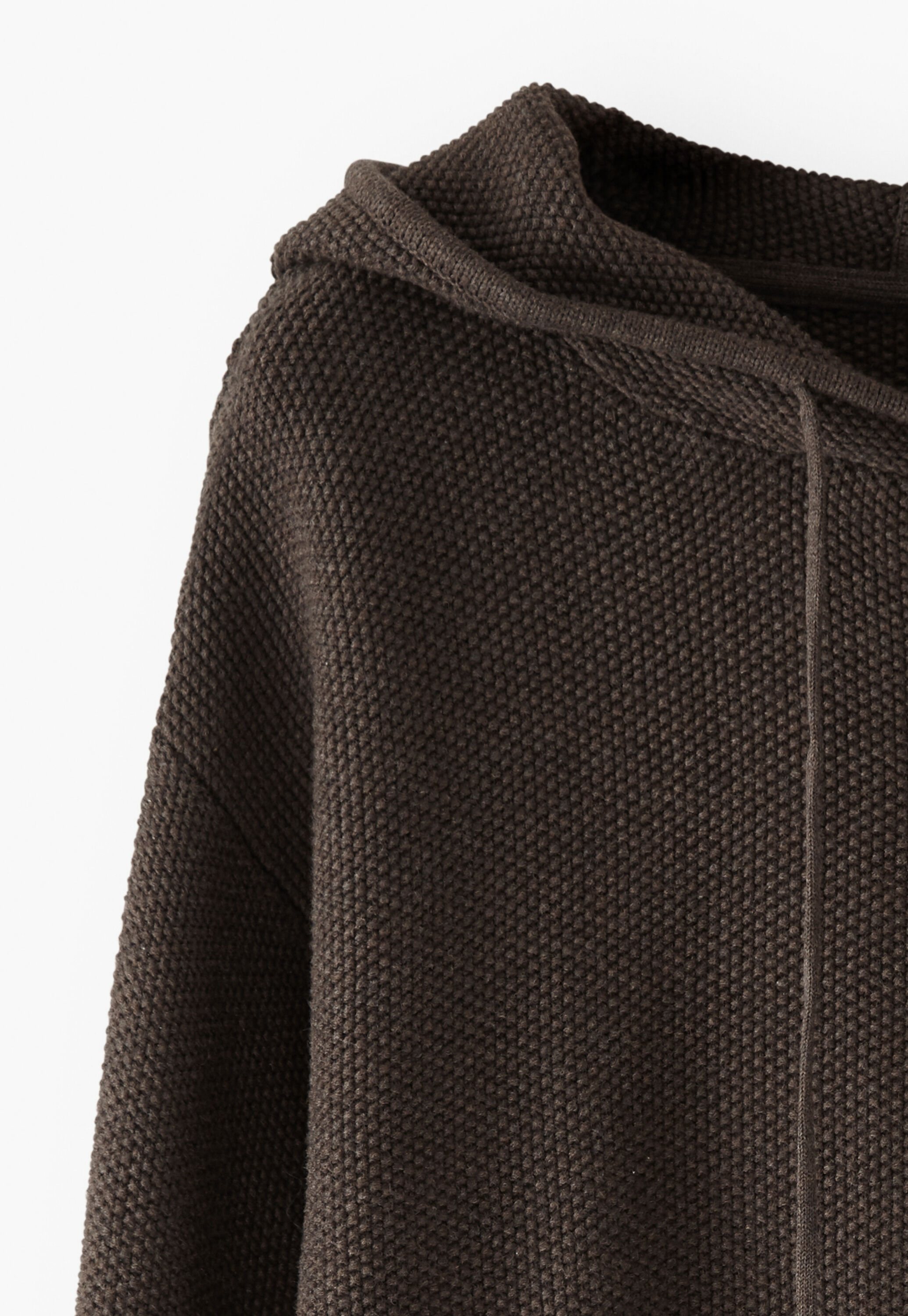 Knitted hoodie