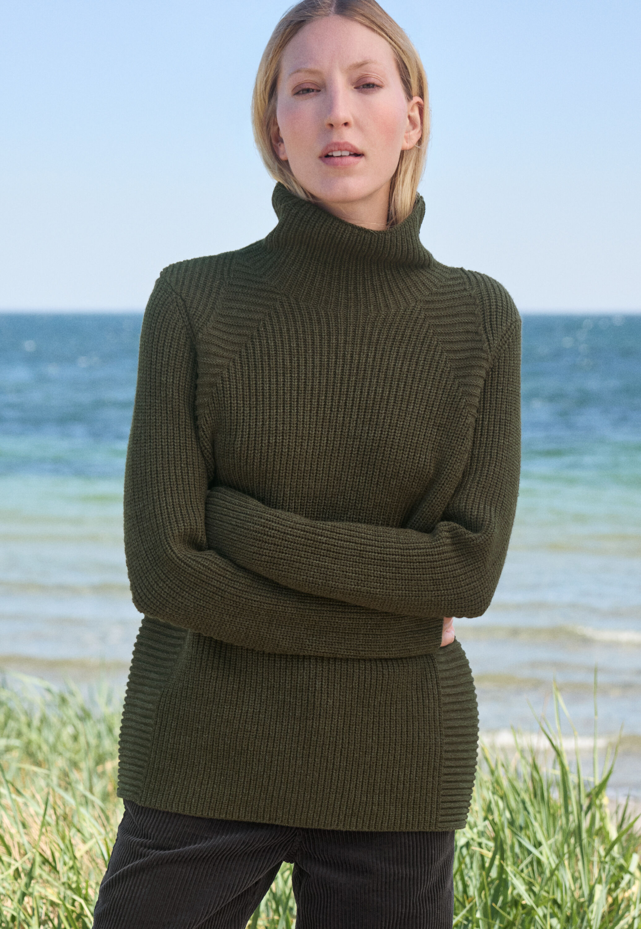 High-neck sweater