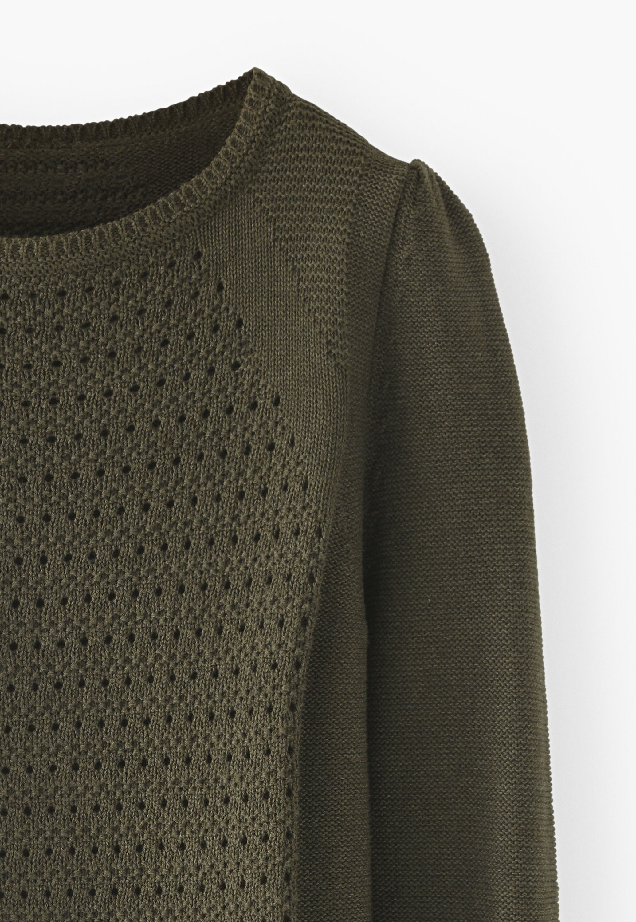 Stitch-mixing sweater