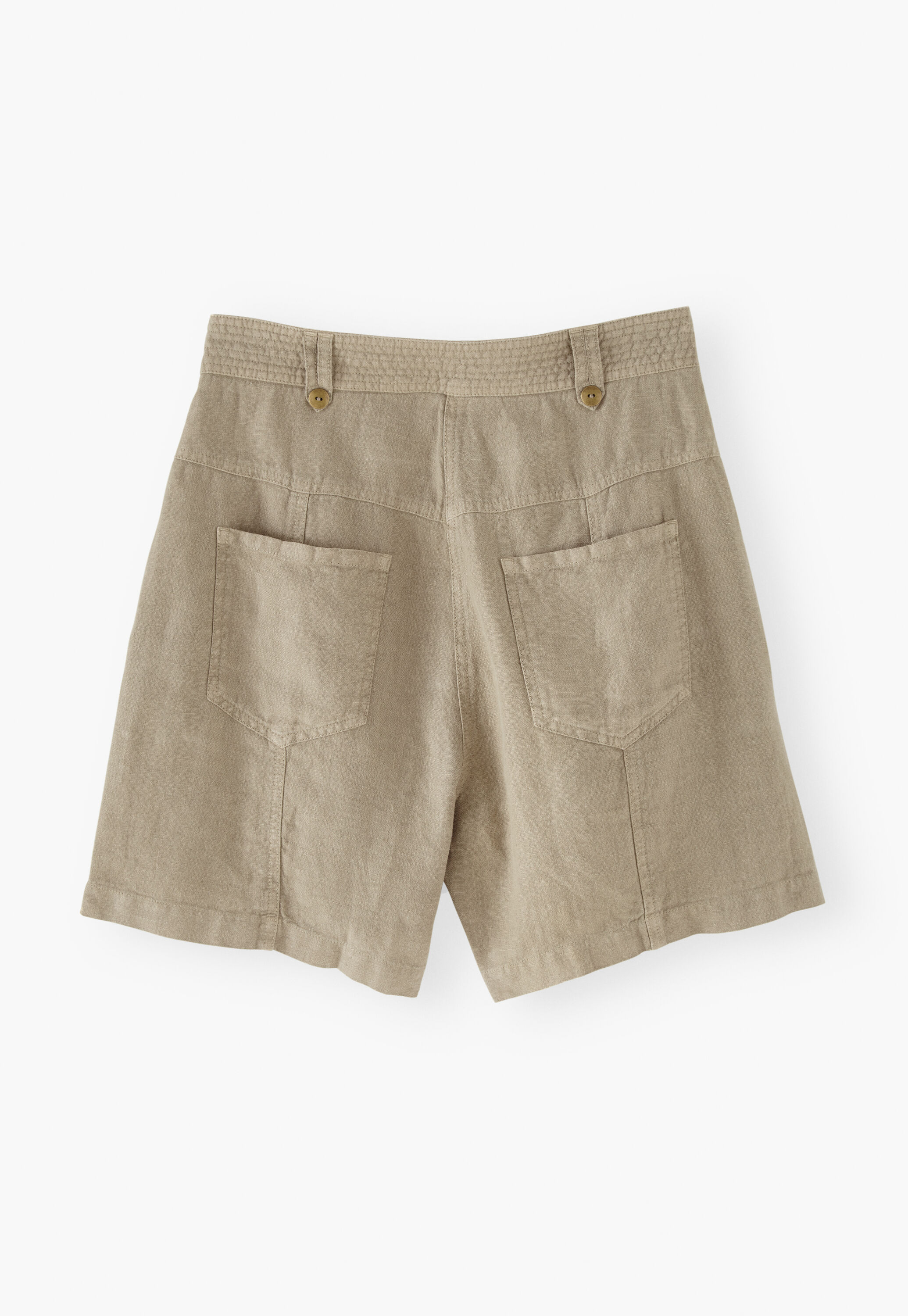 Flap-pocket shorts