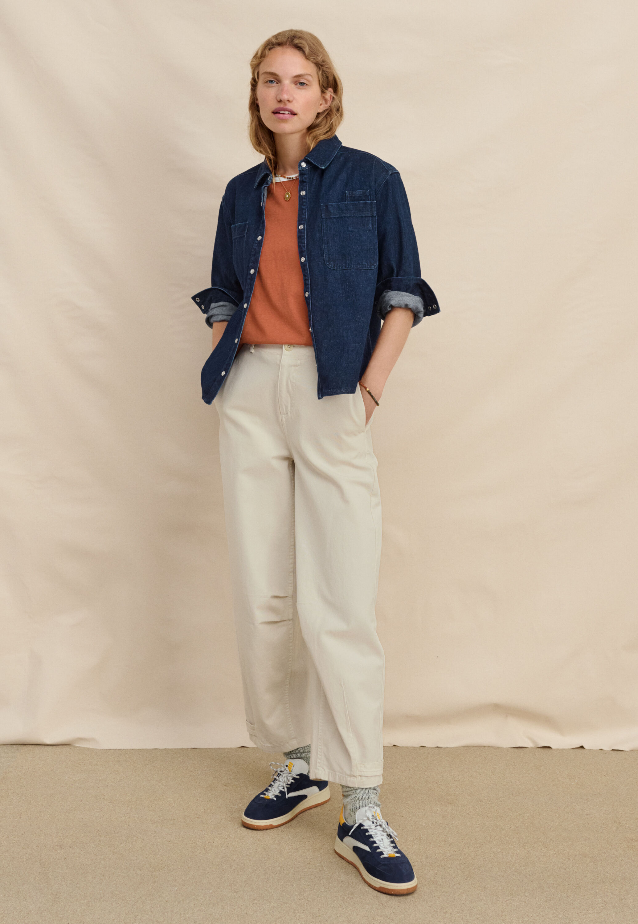Adjustable-hem trousers