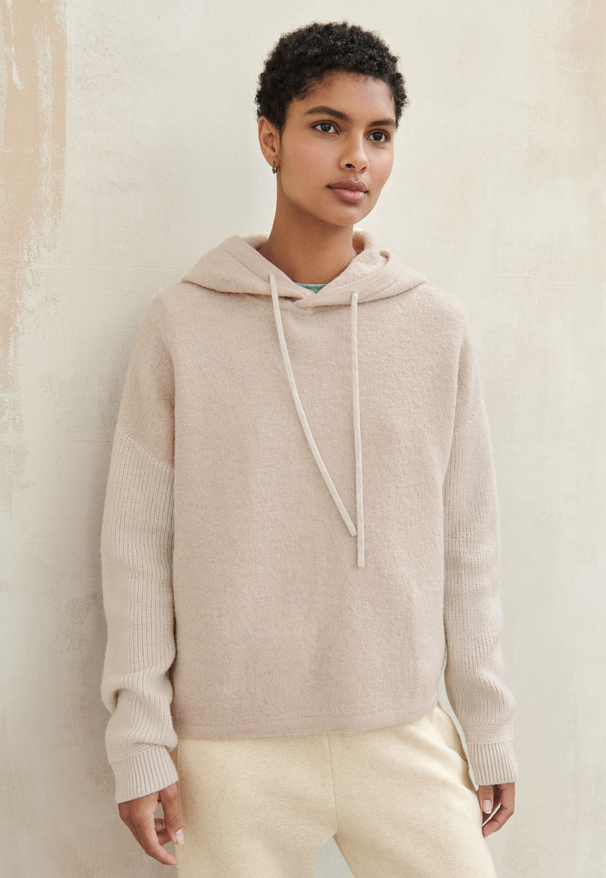 Knitted hoodie