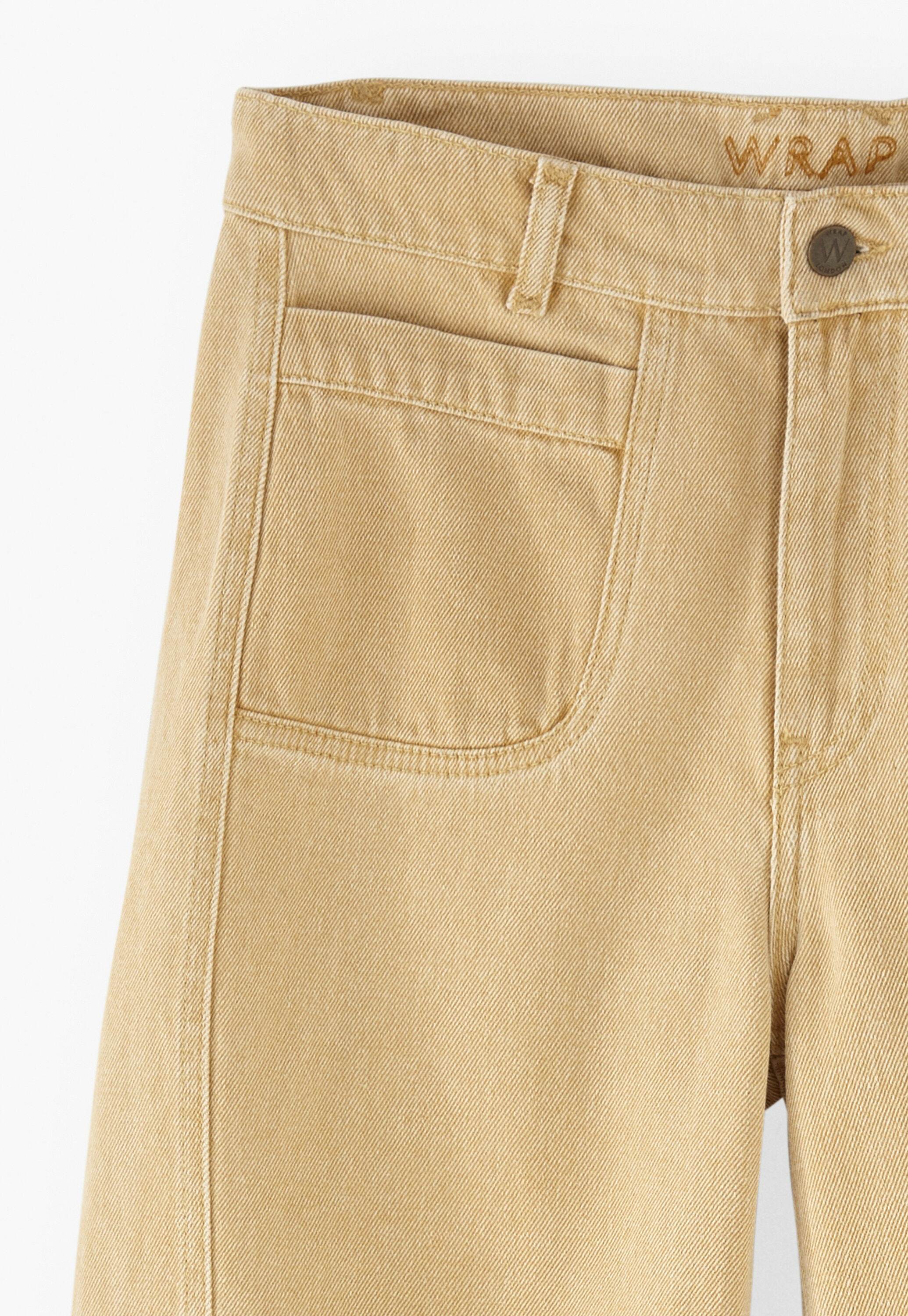 Cropped coloured jeans