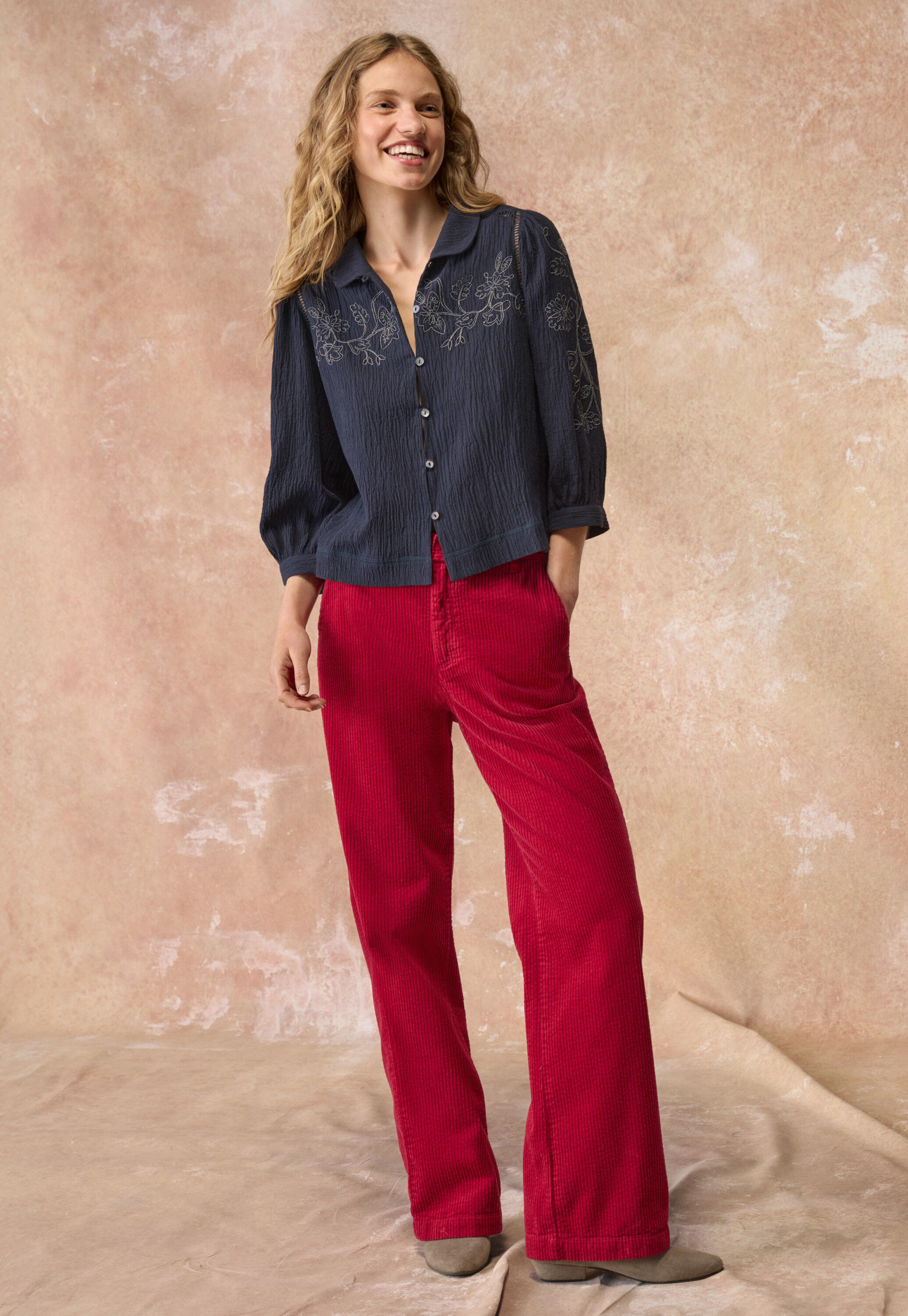 Straight-leg cord trousers