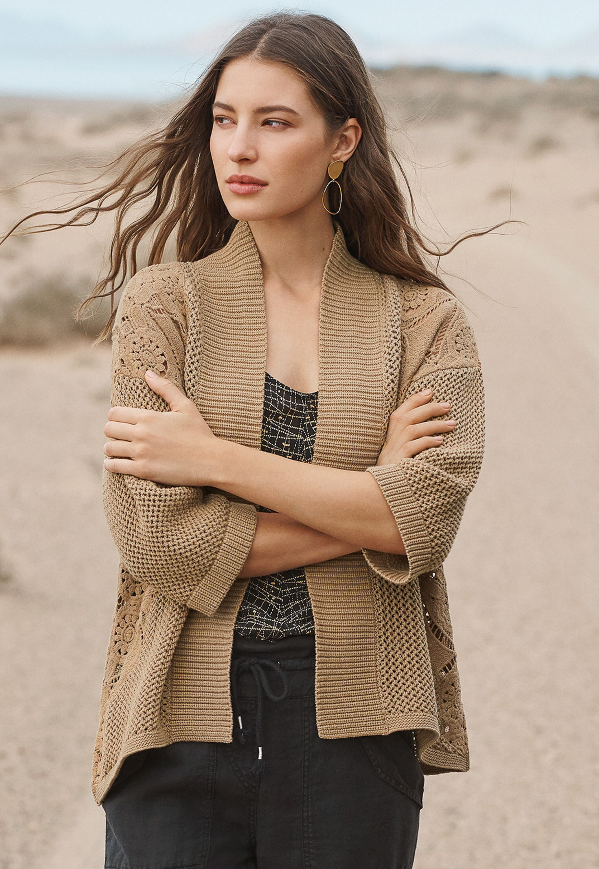 Lace-detail cardi