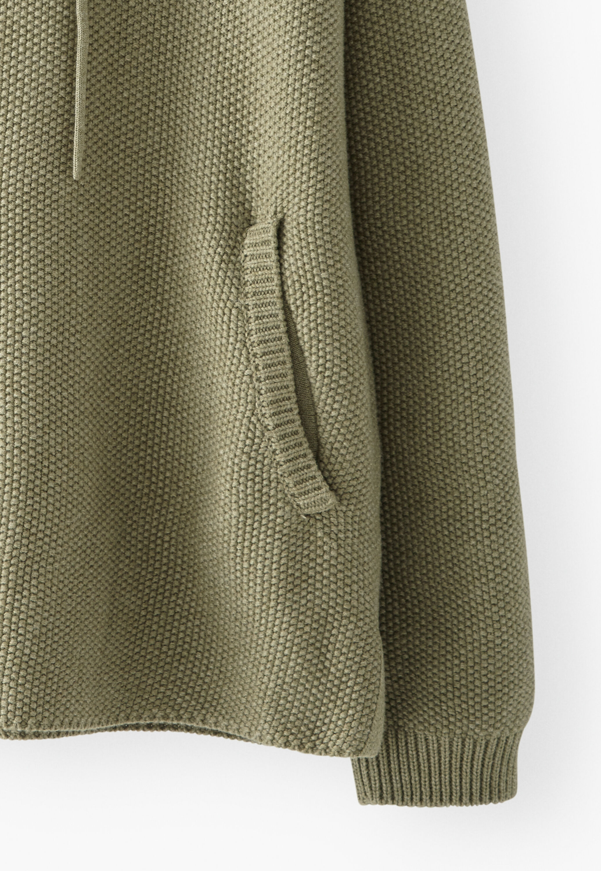 Knitted hoodie