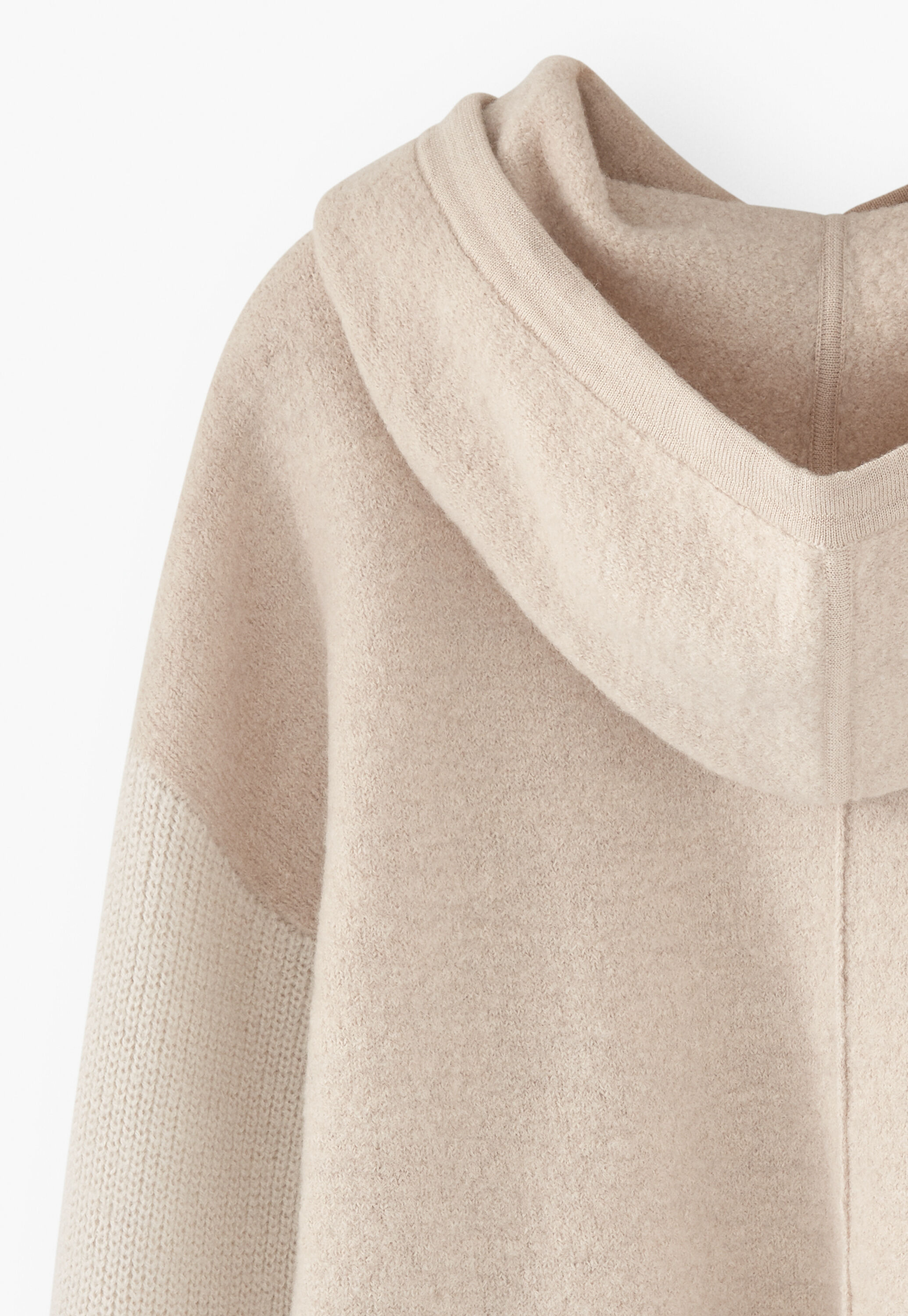 Knitted hoodie