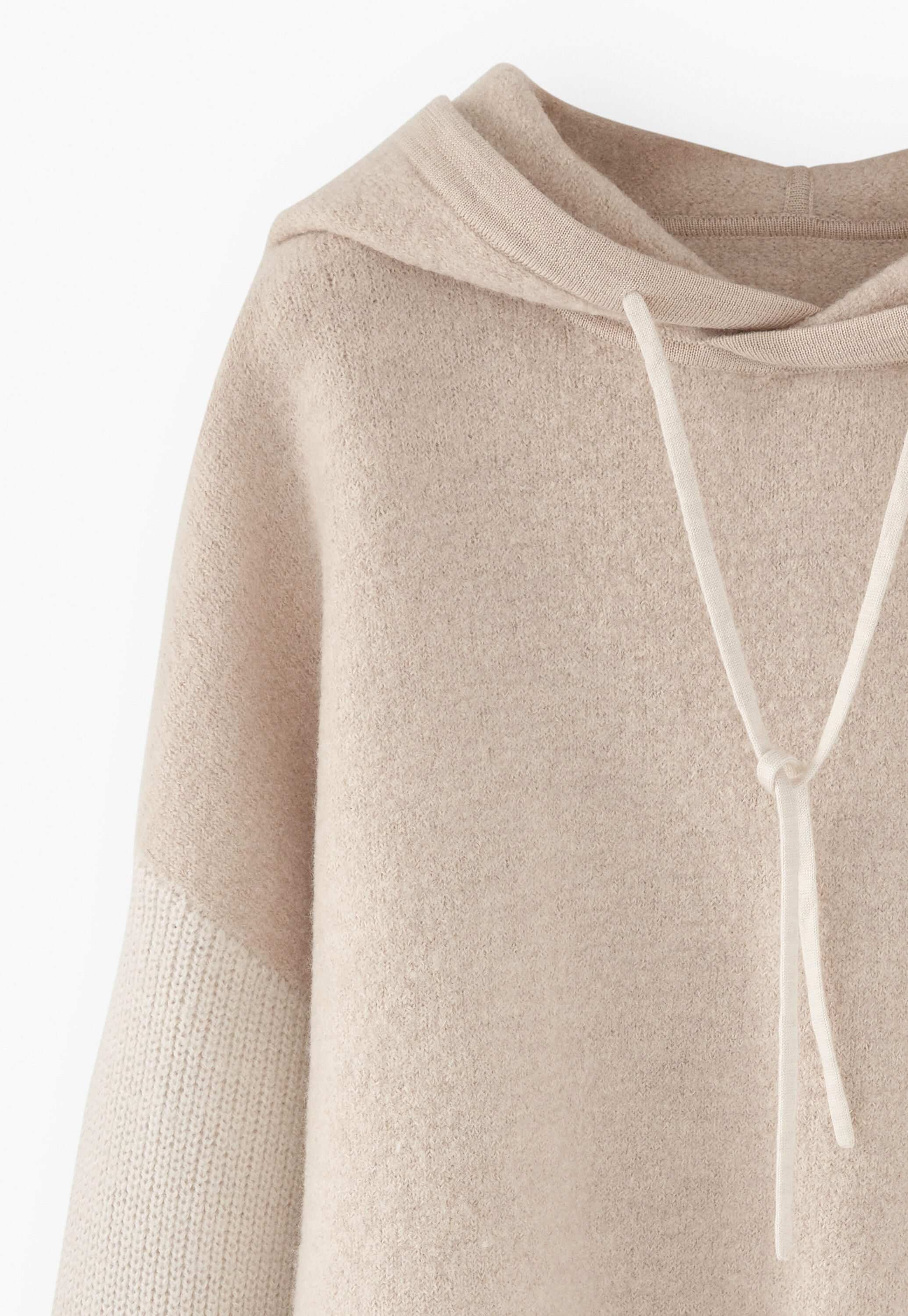 Knitted hoodie