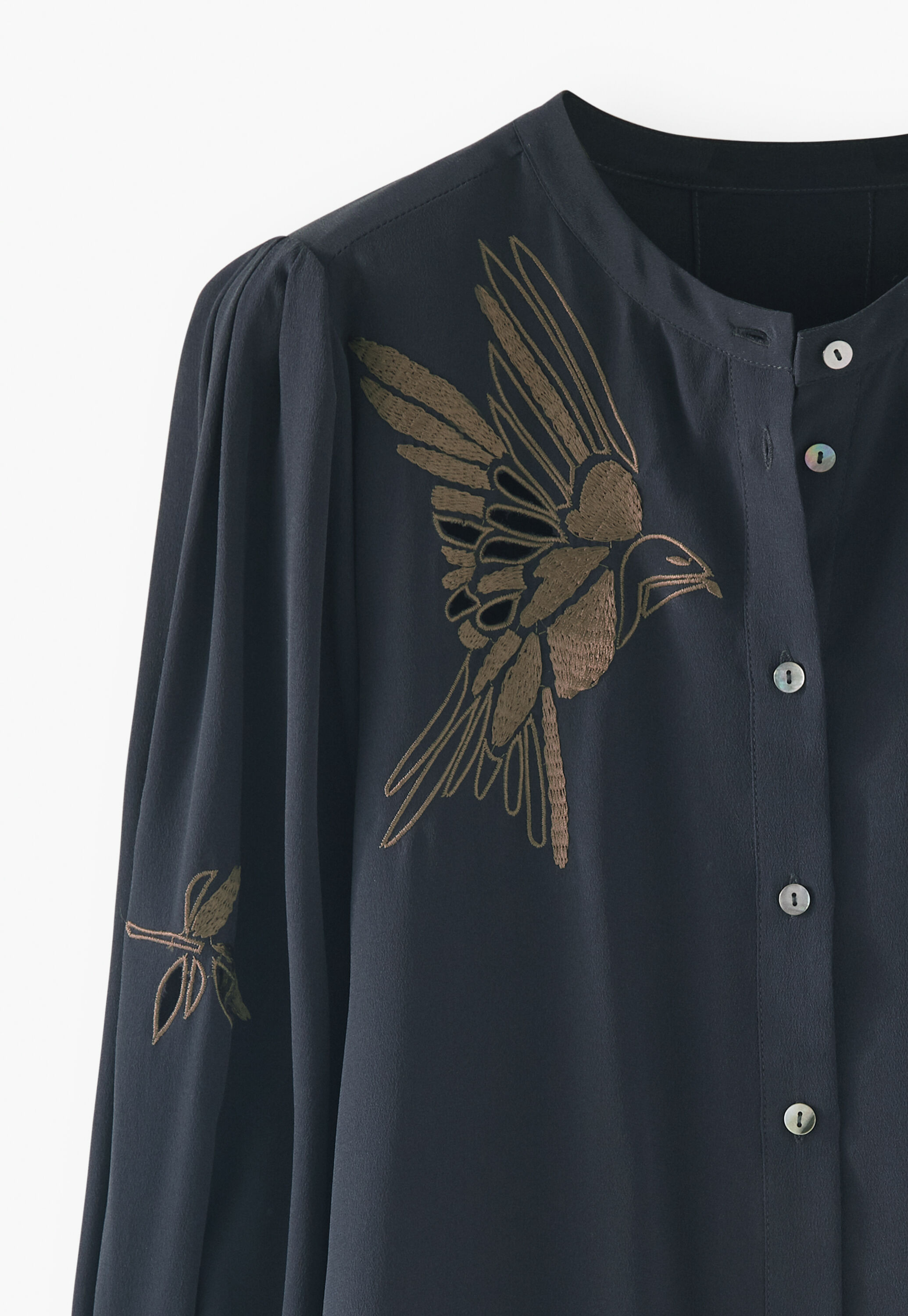 Embroidered shirt