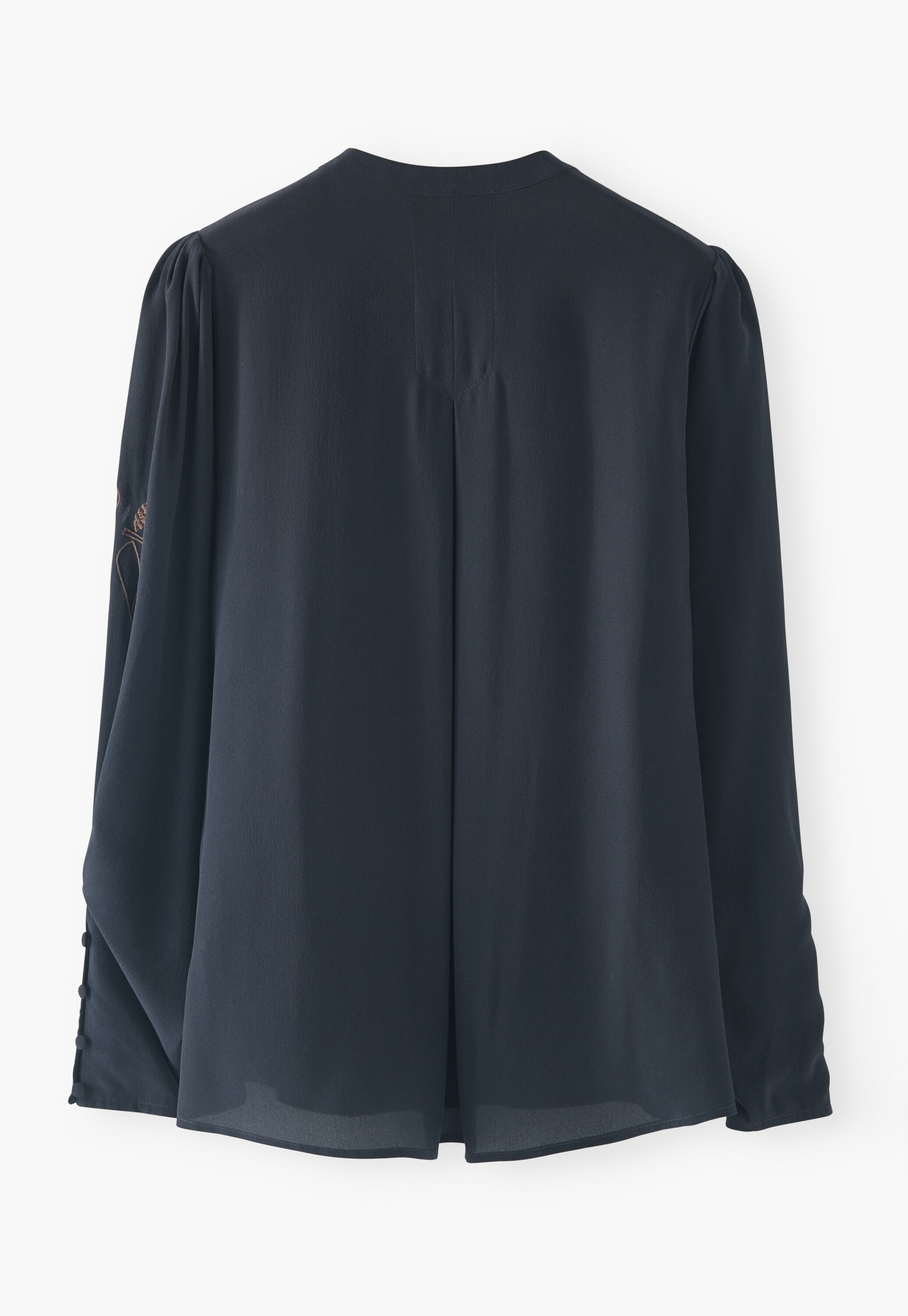 Embroidered shirt