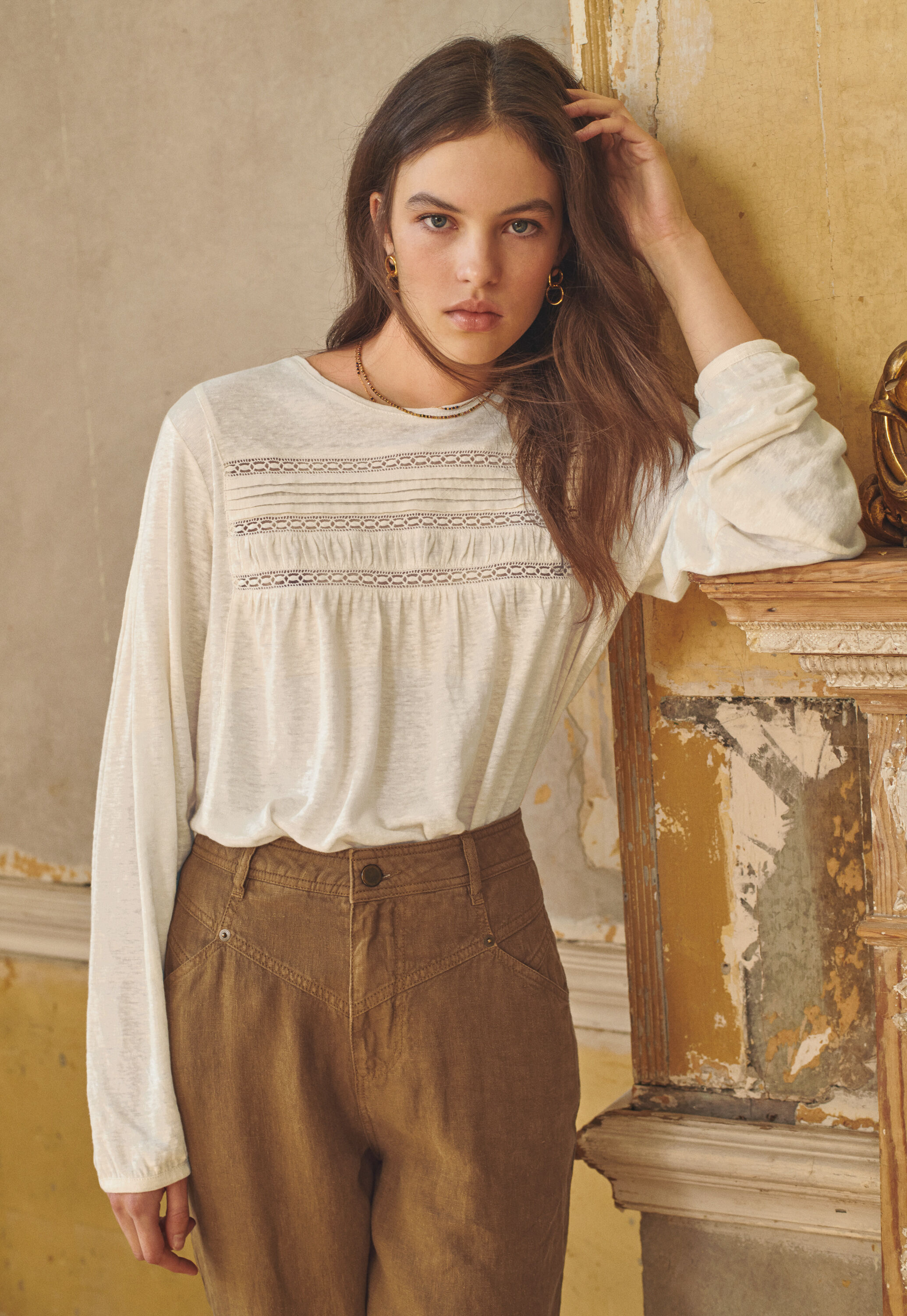 Lace-detail top