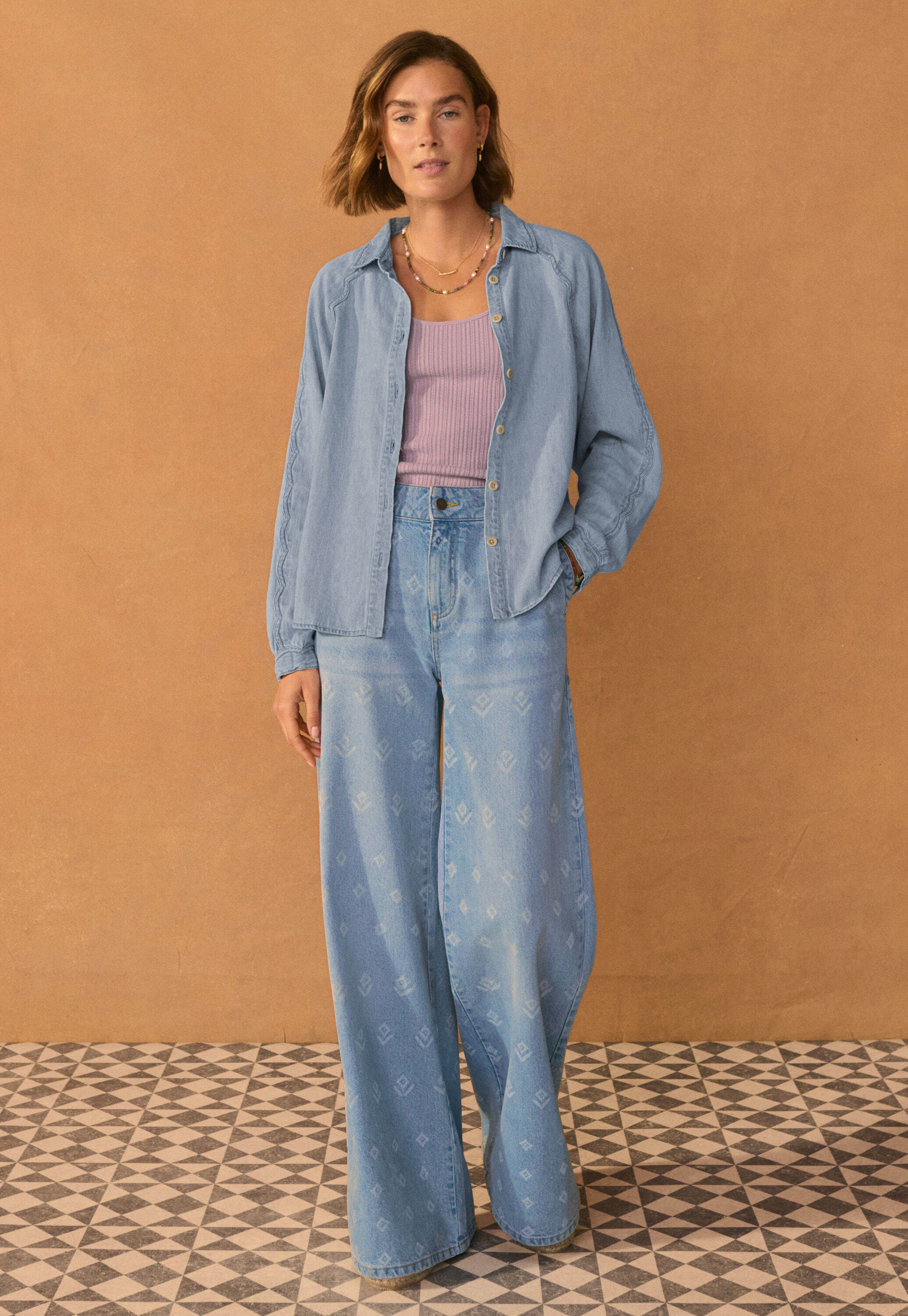 Scallop-detail shirt