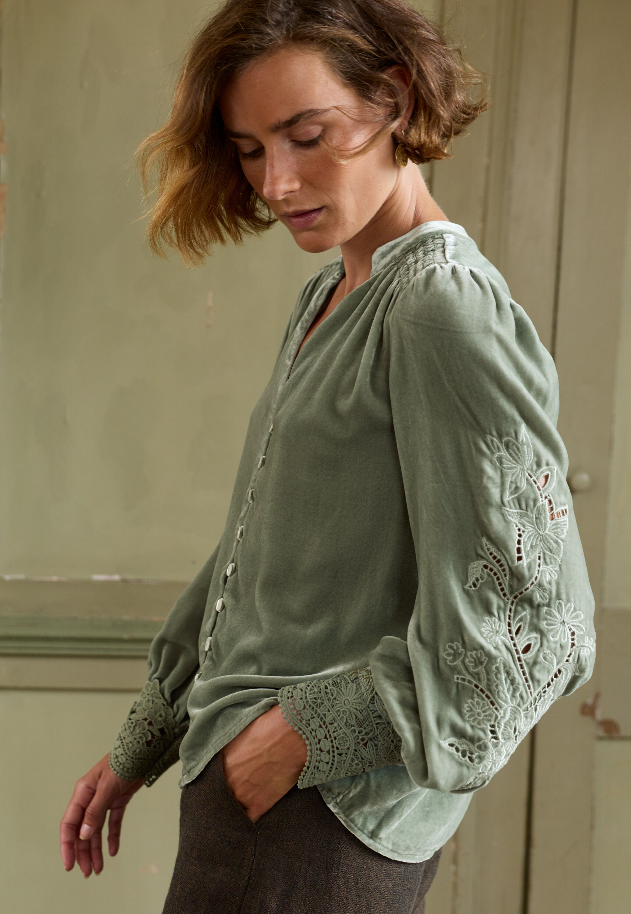 Velvet cutwork blouse, Sea green, large