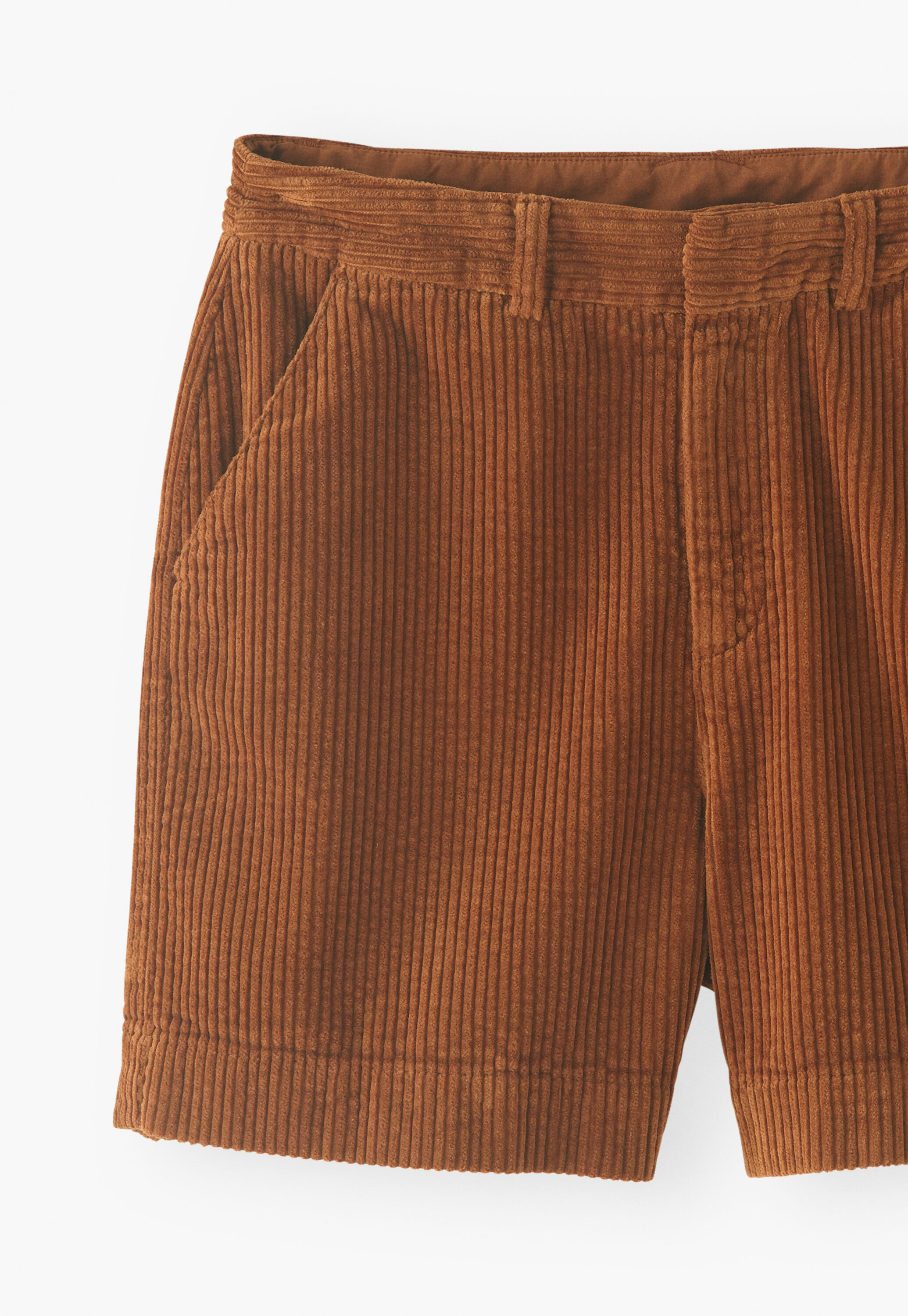 Jumbo-cord shorts