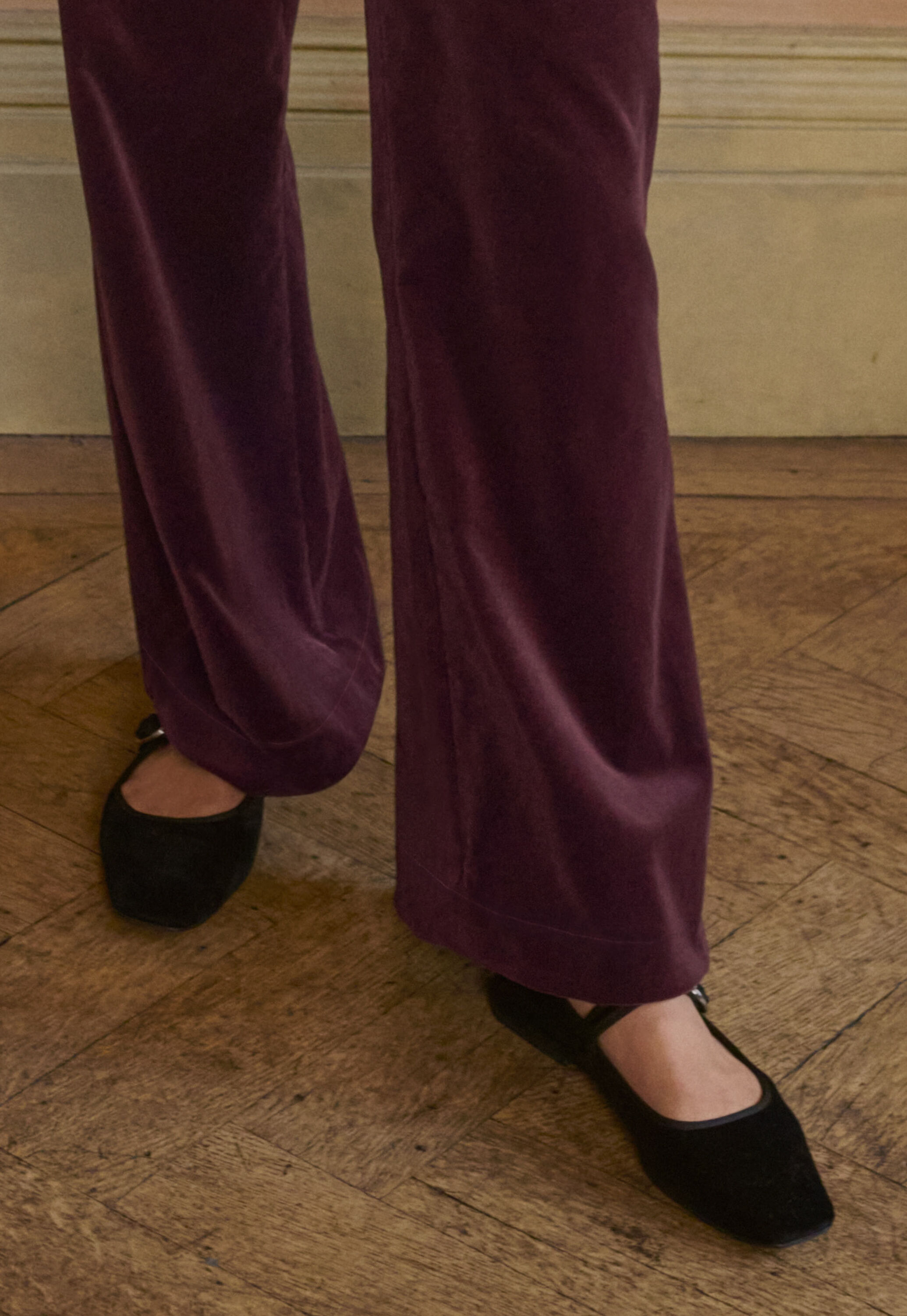 Velvet wide-leg trousers