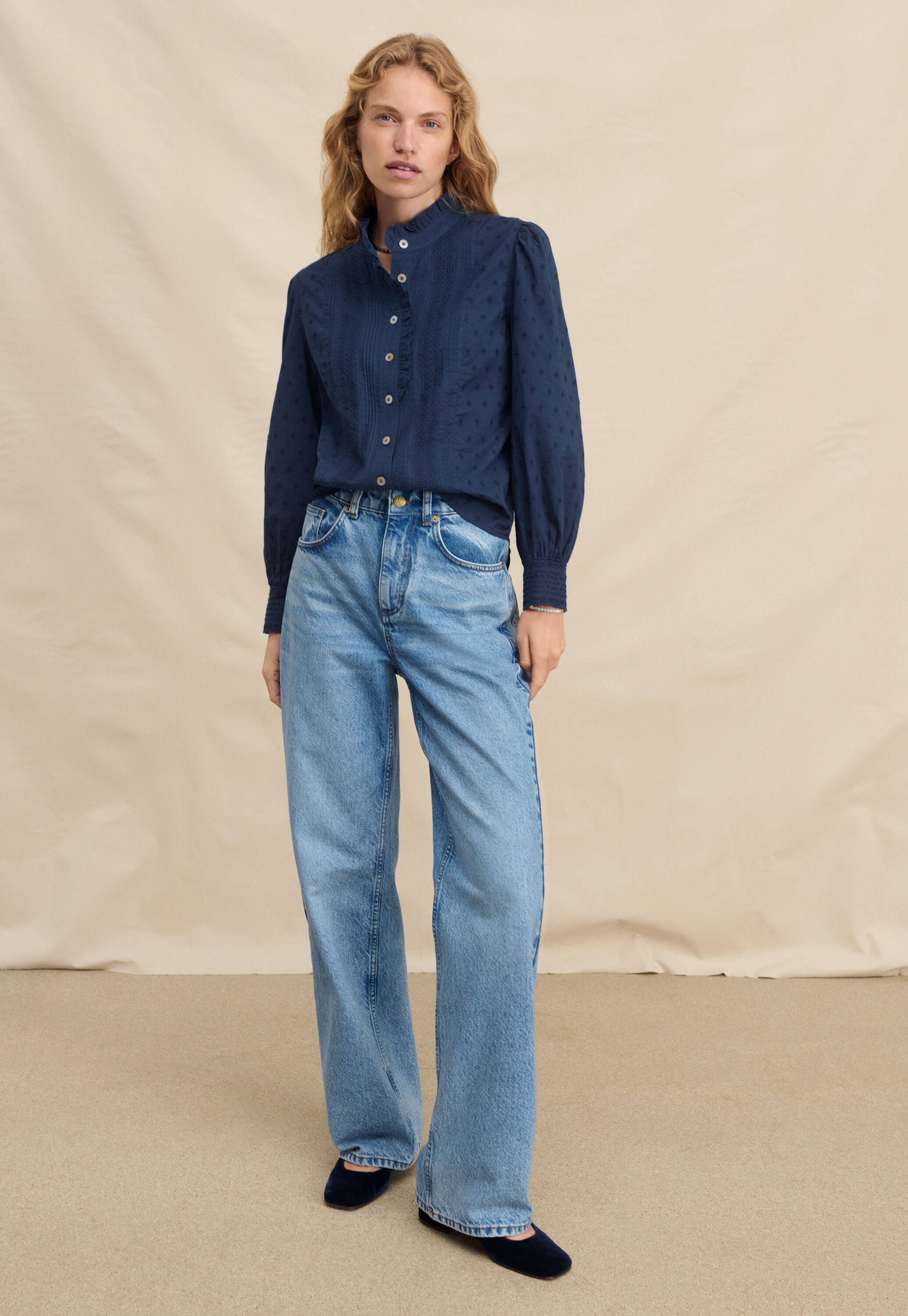 Wide-leg cord trousers