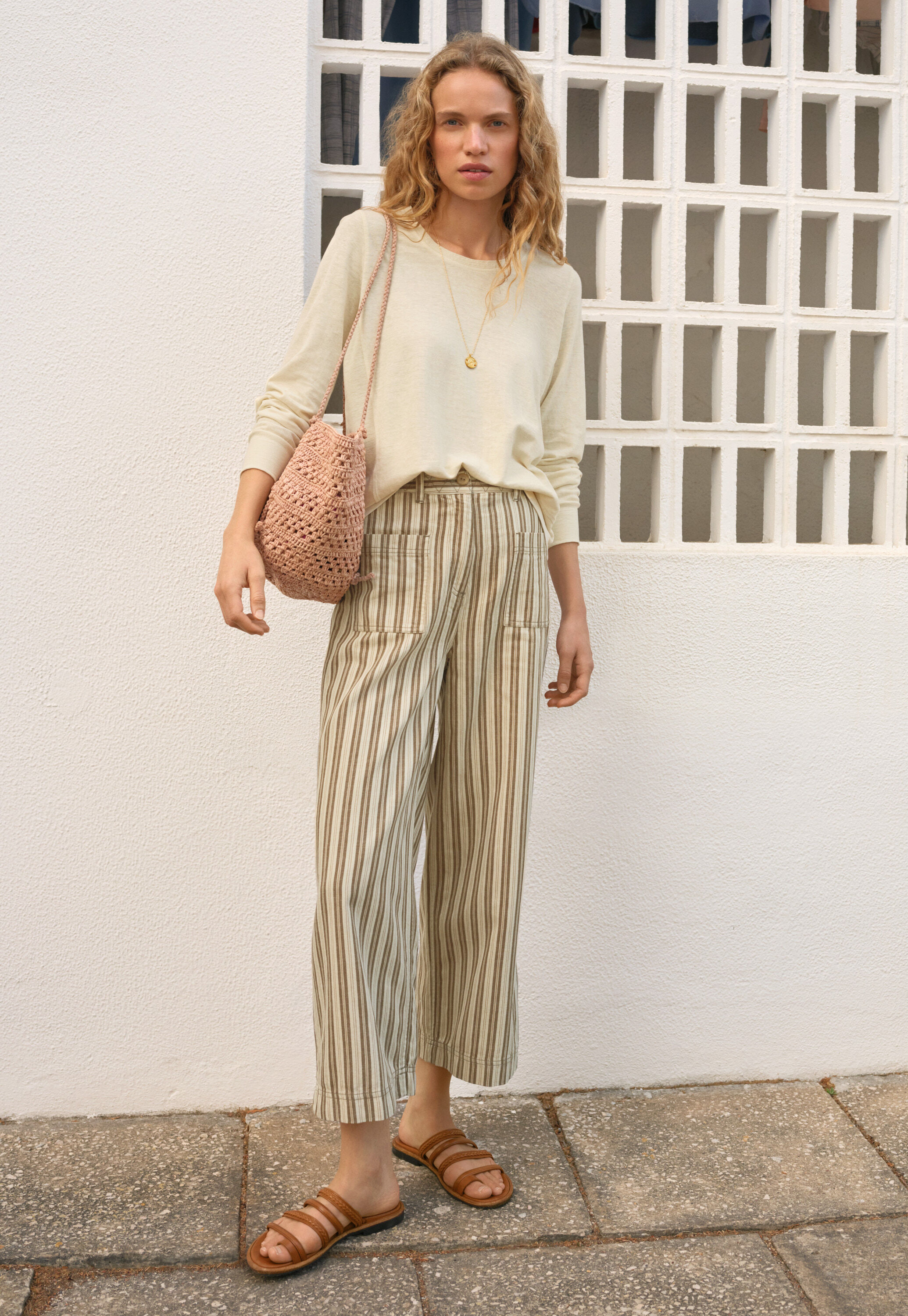 Long-sleeved top