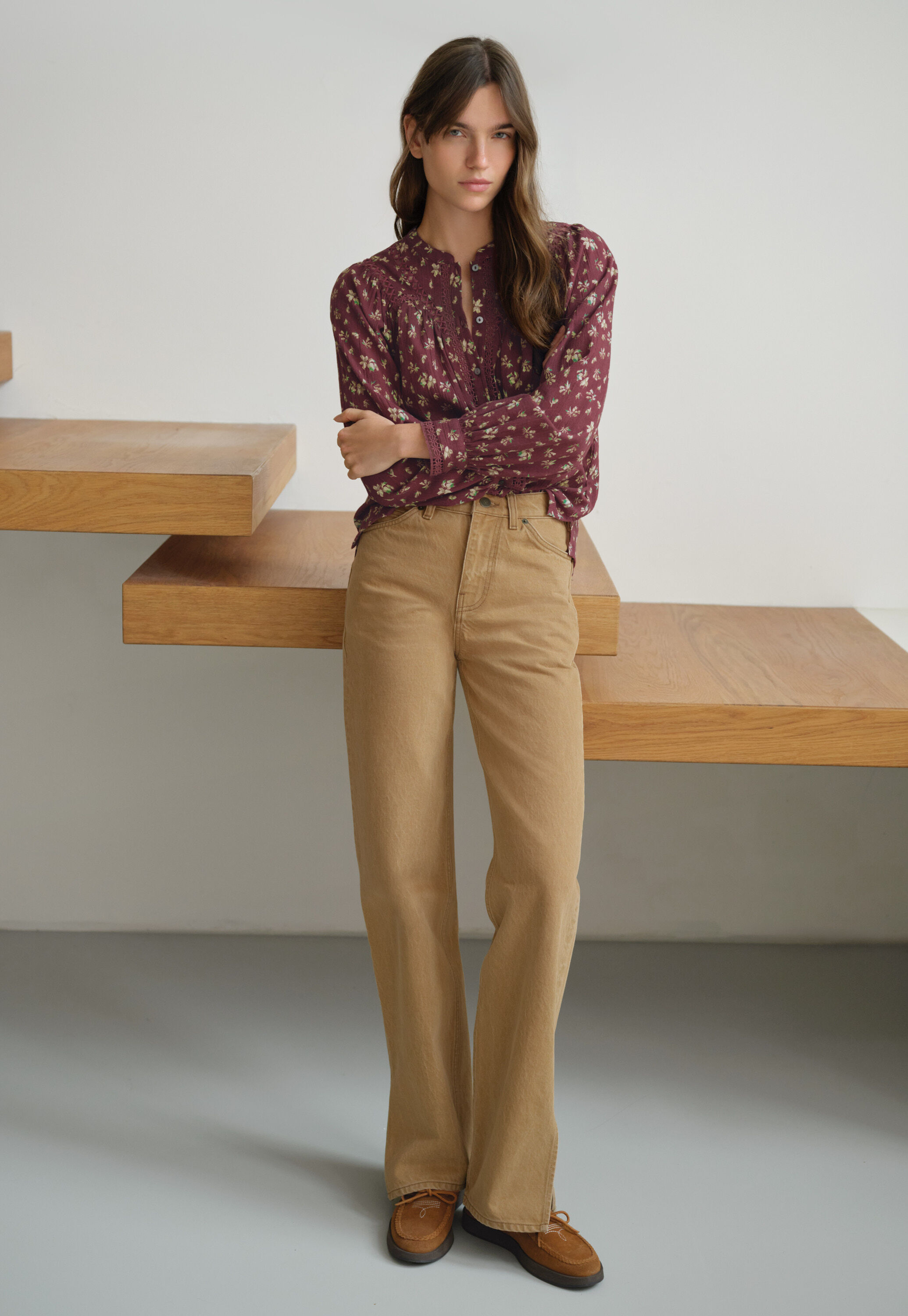Wide-leg cord trousers