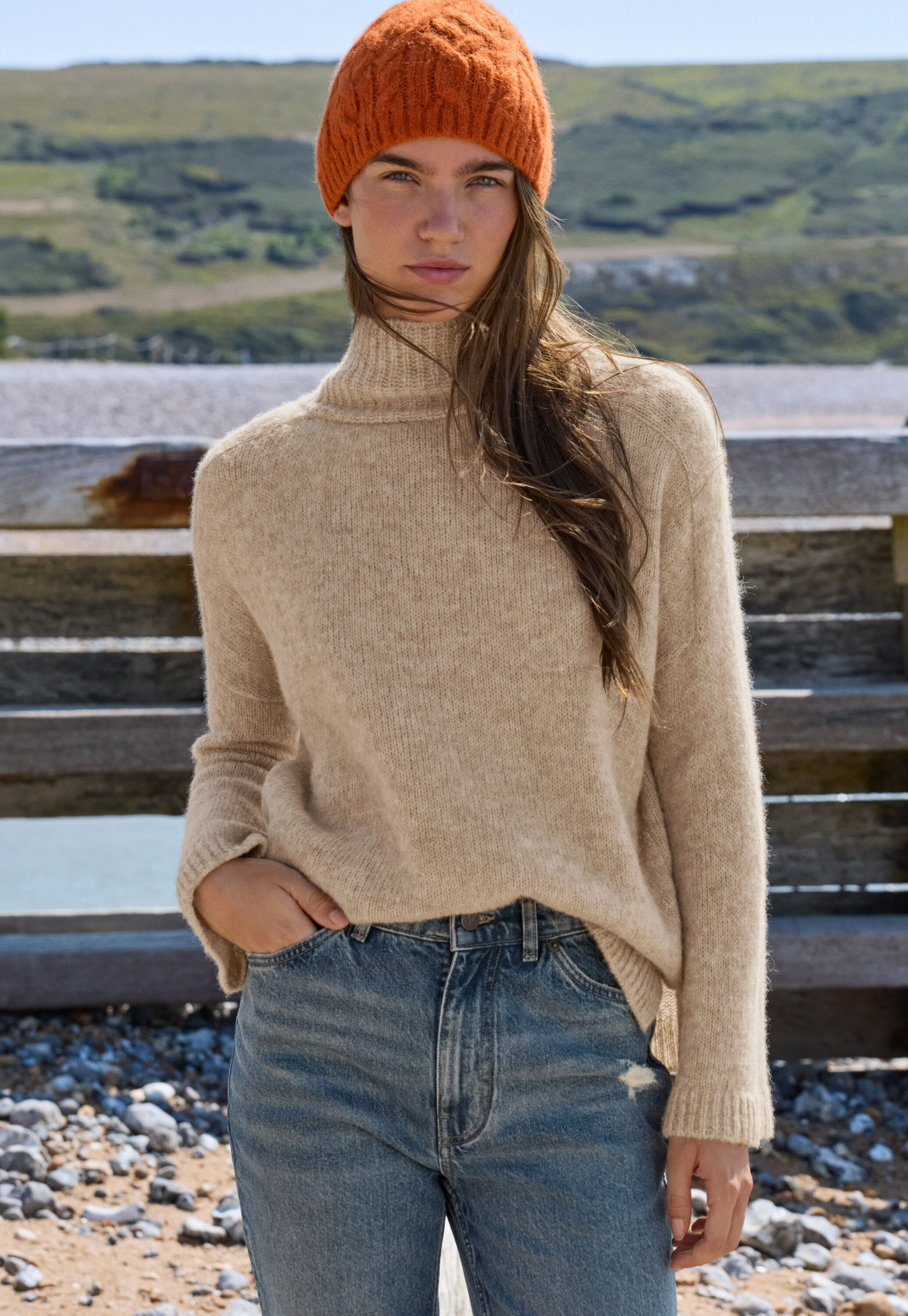 High-neck sweater