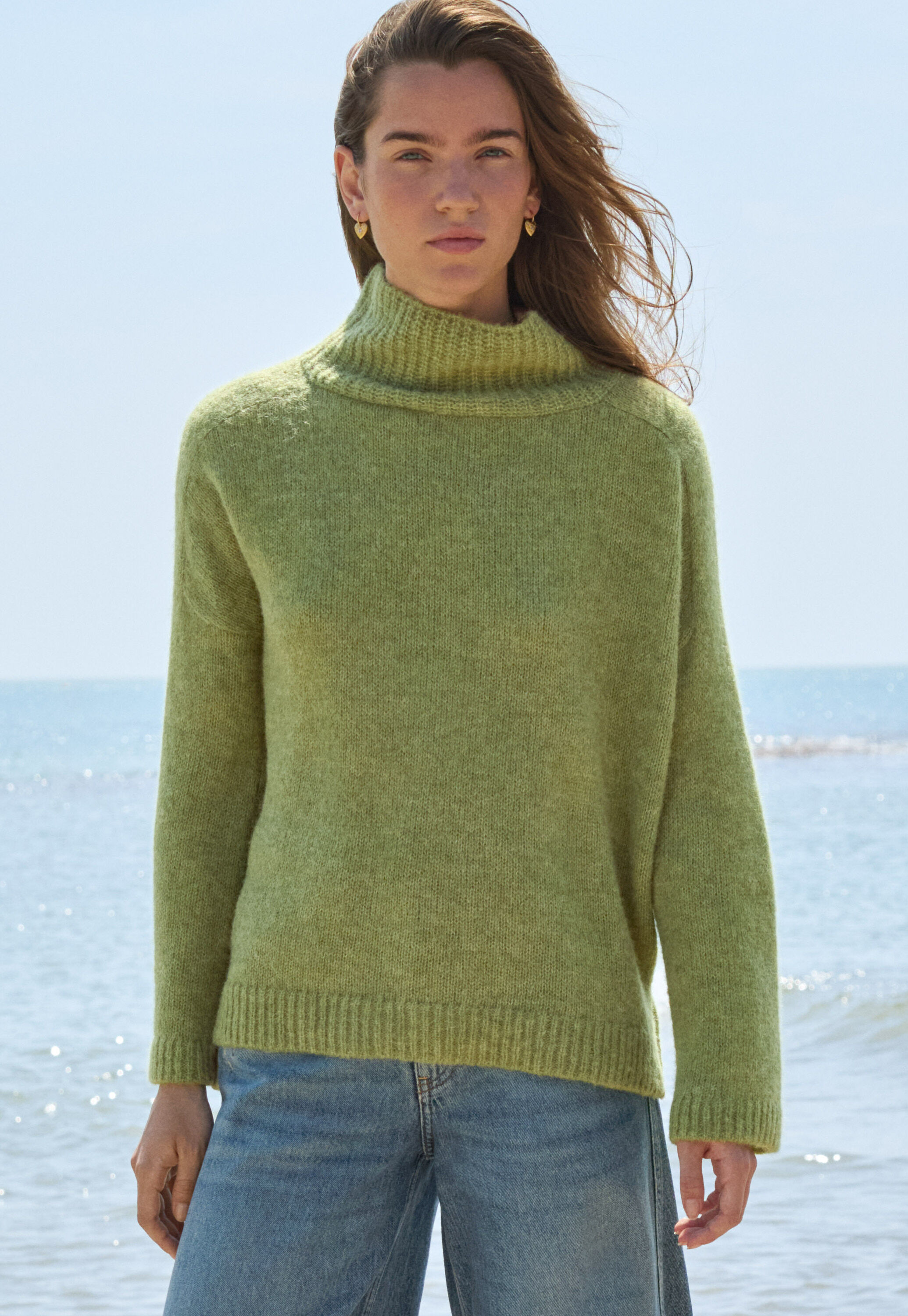 High-neck sweater