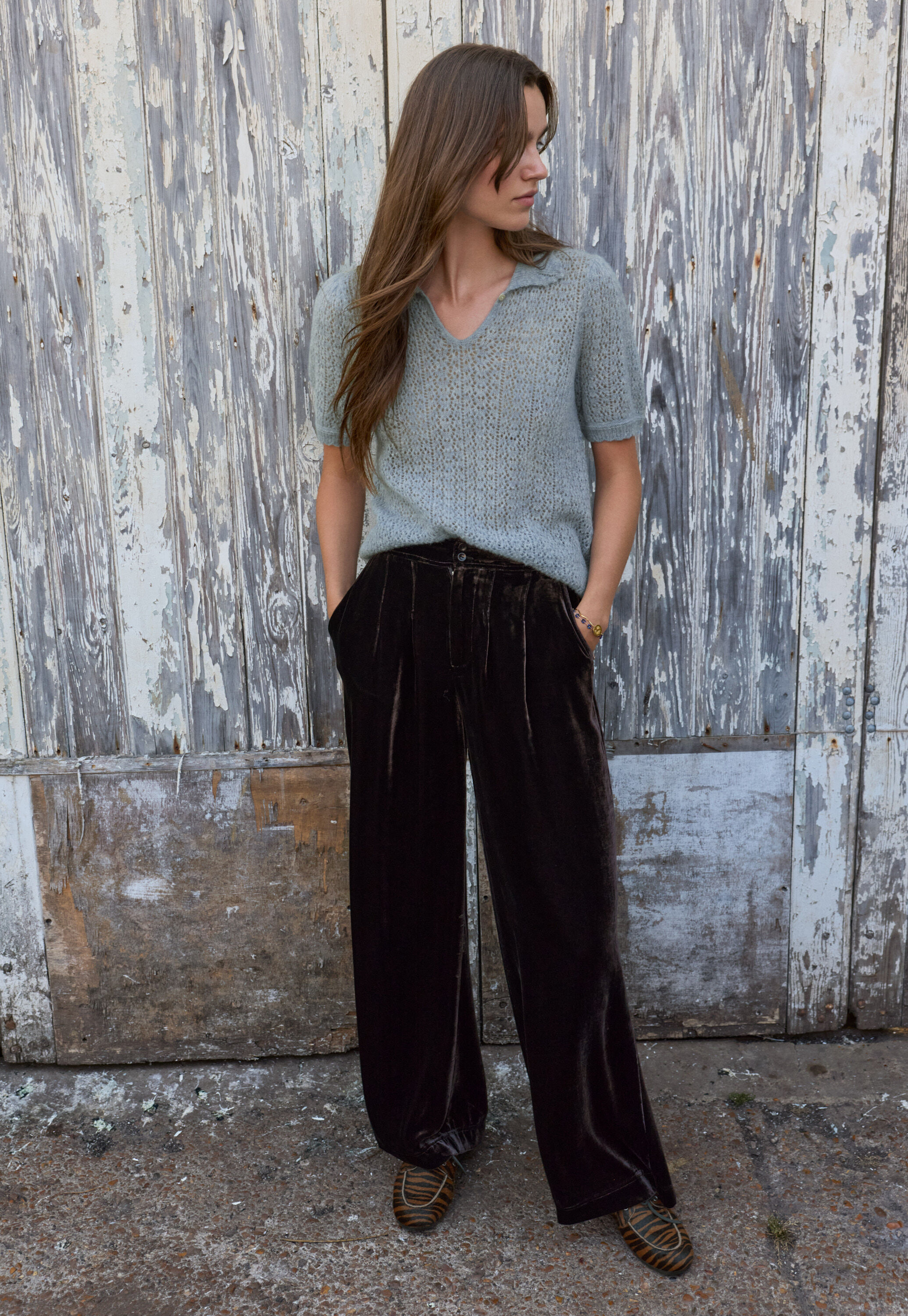 Wide-leg cord trousers