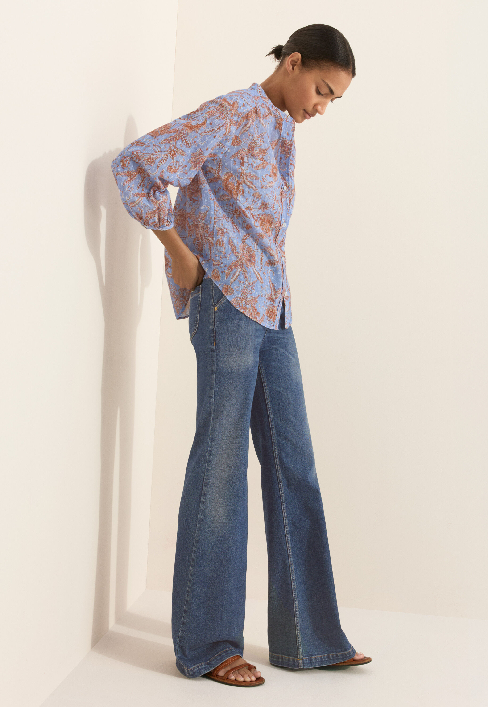 Flared jeans, Vintage dark, large