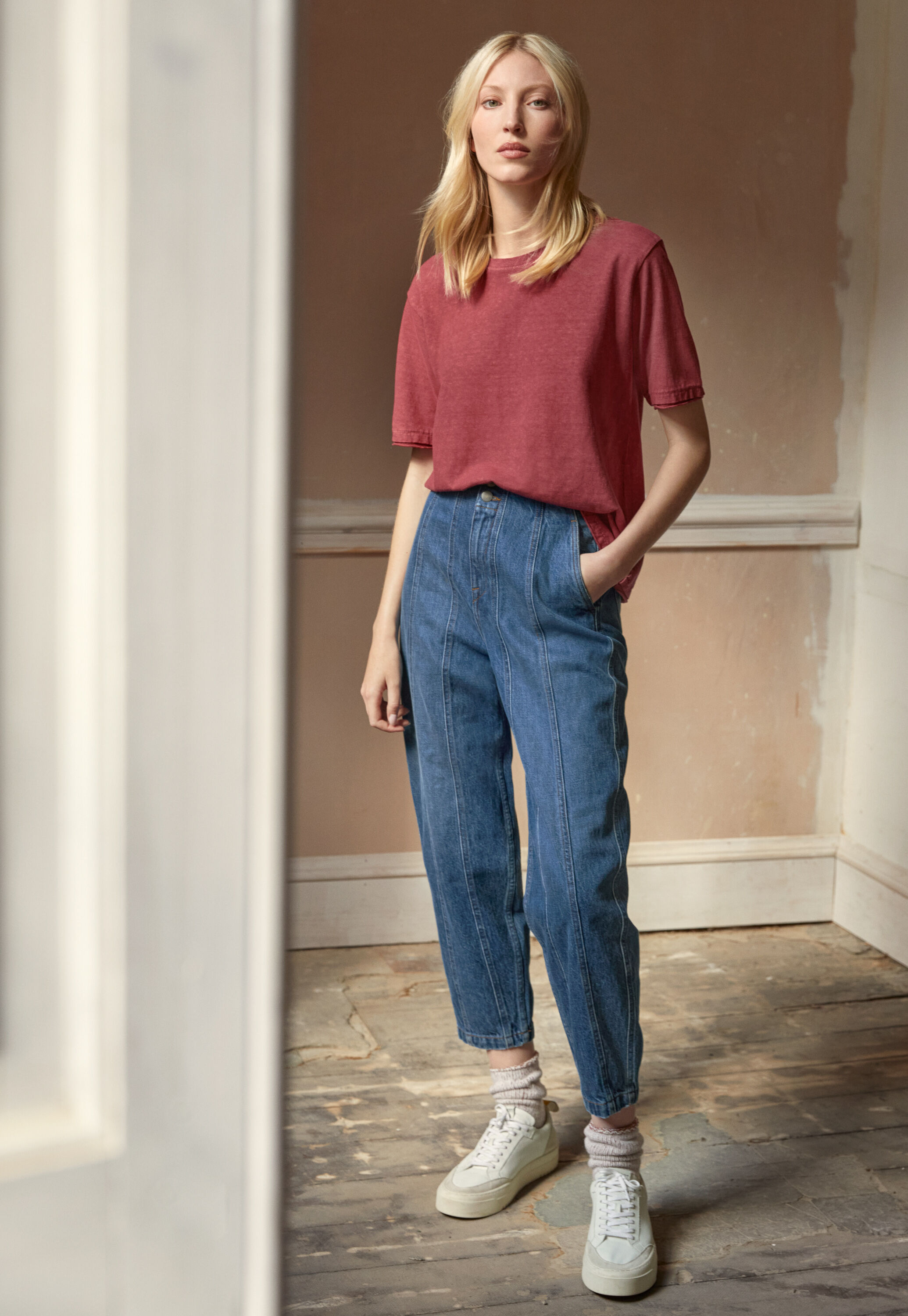 Wide-leg cord trousers