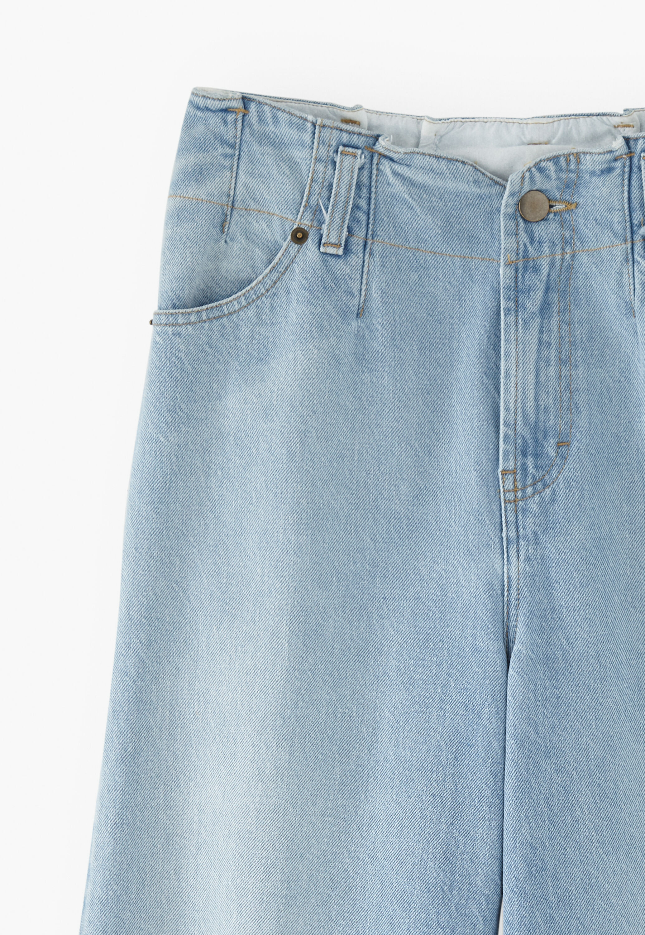 Wide-leg cropped jeans