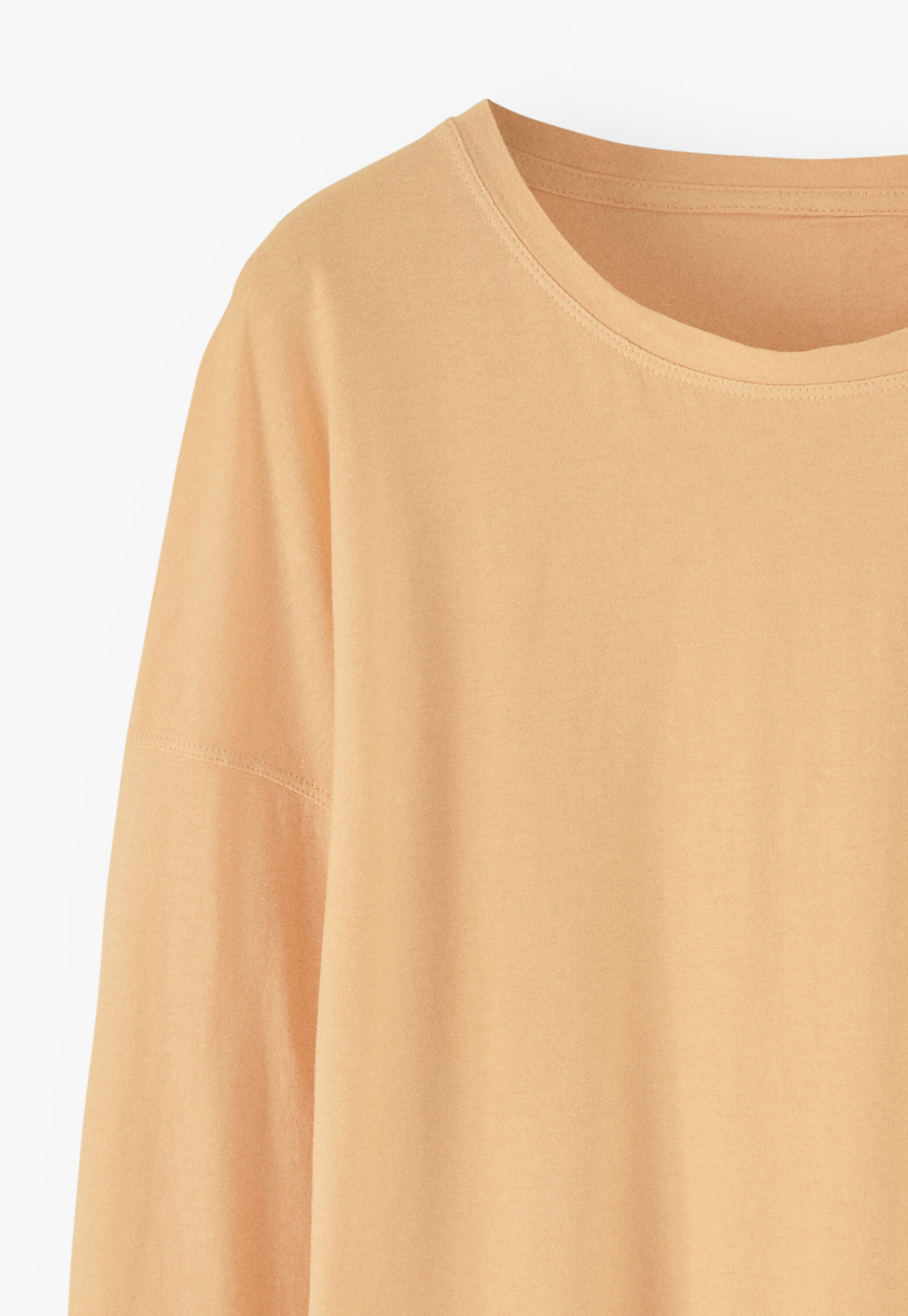 Drop-shoulder top