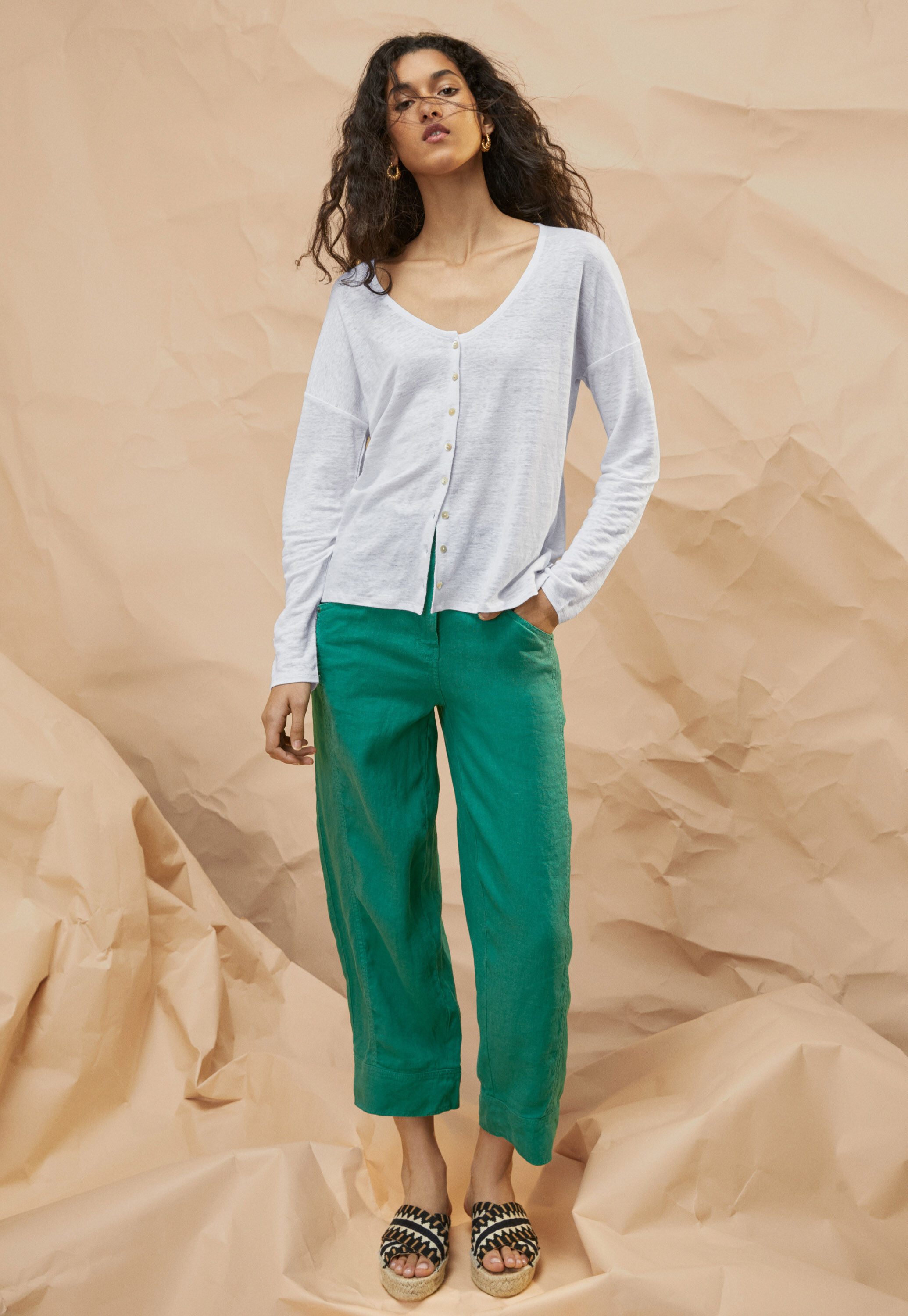 Cropped trousers