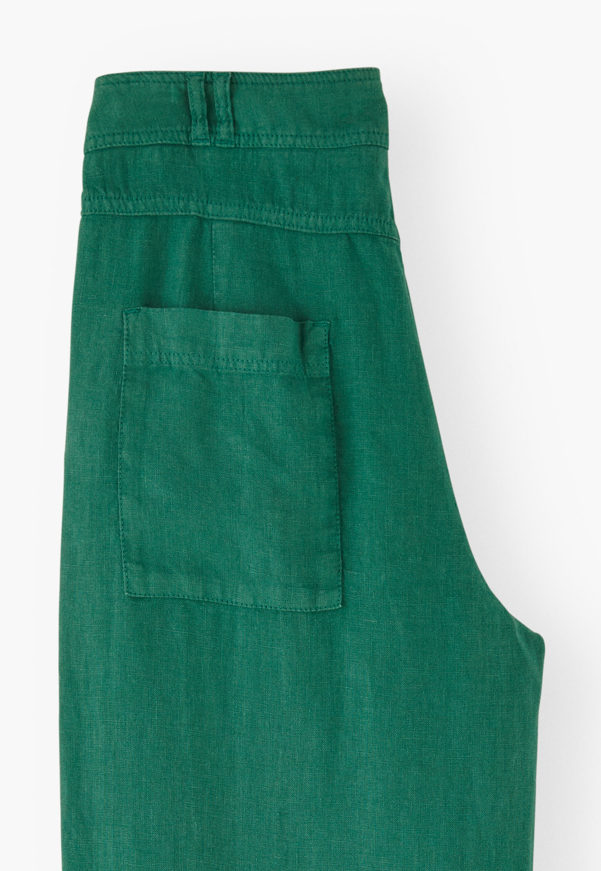 Cropped trousers