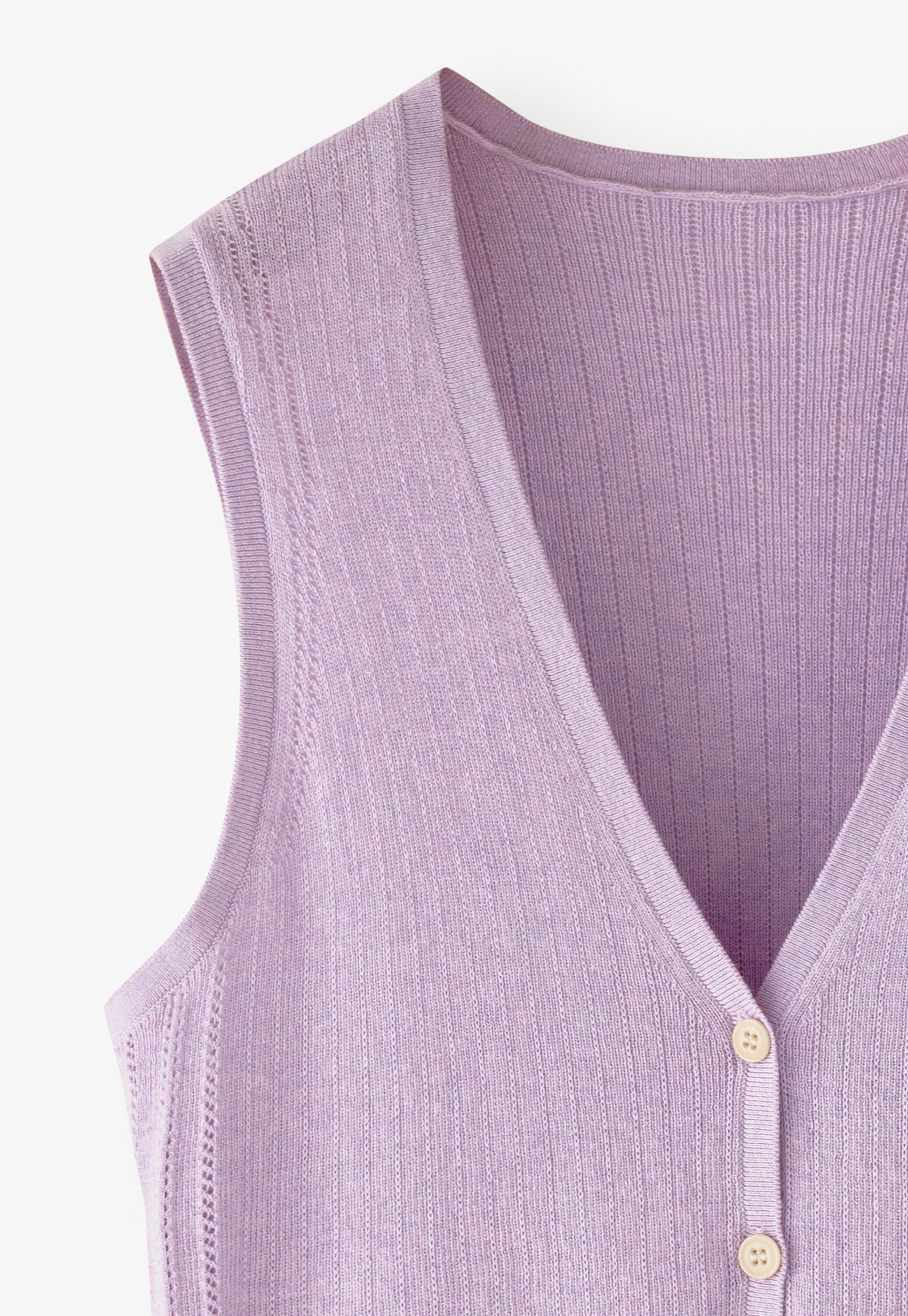 Sleeveless sweater