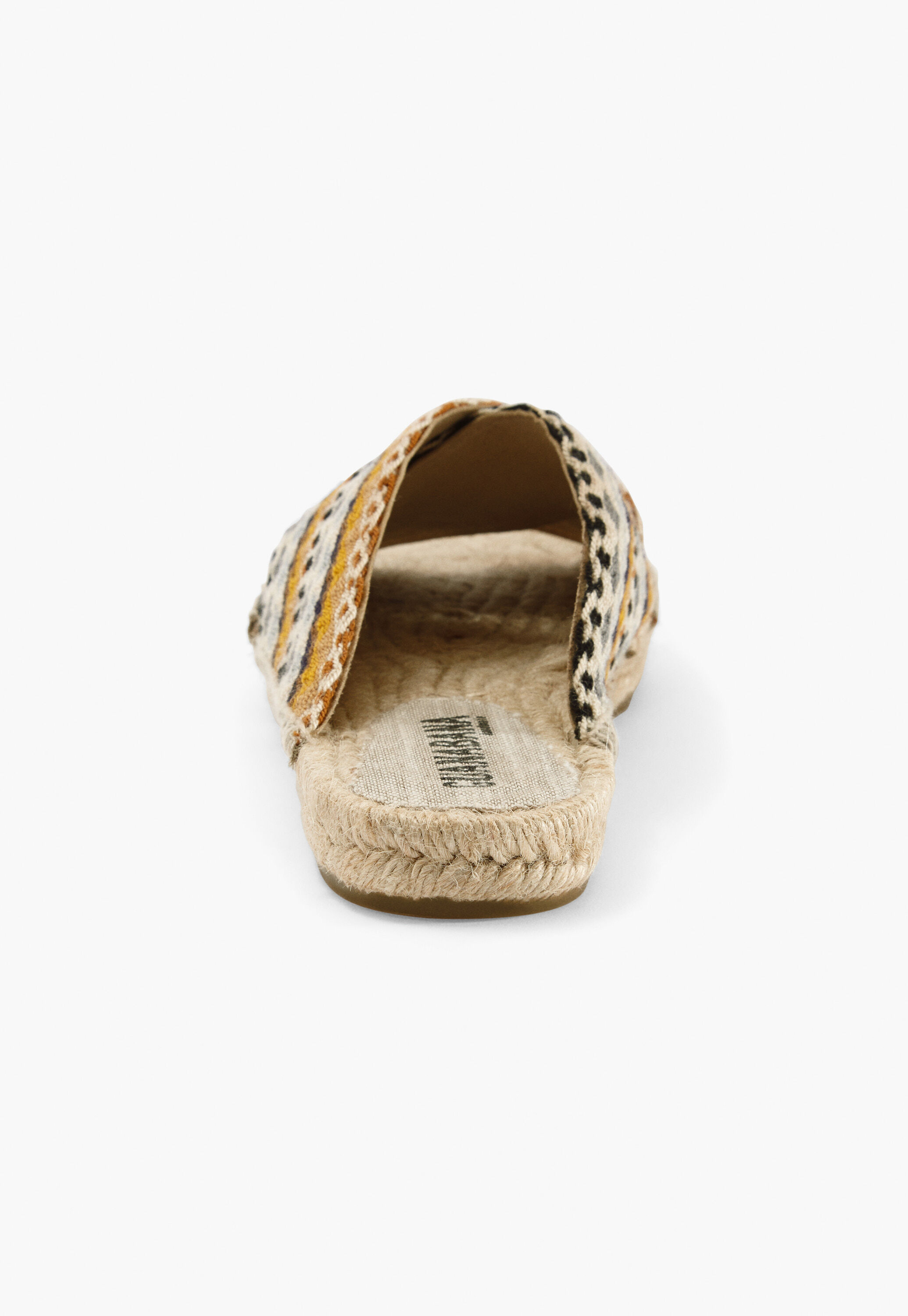 Cross-over espadrilles